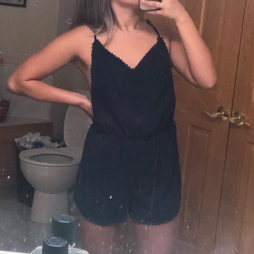 🛑SOLD🛑LoveTree romper